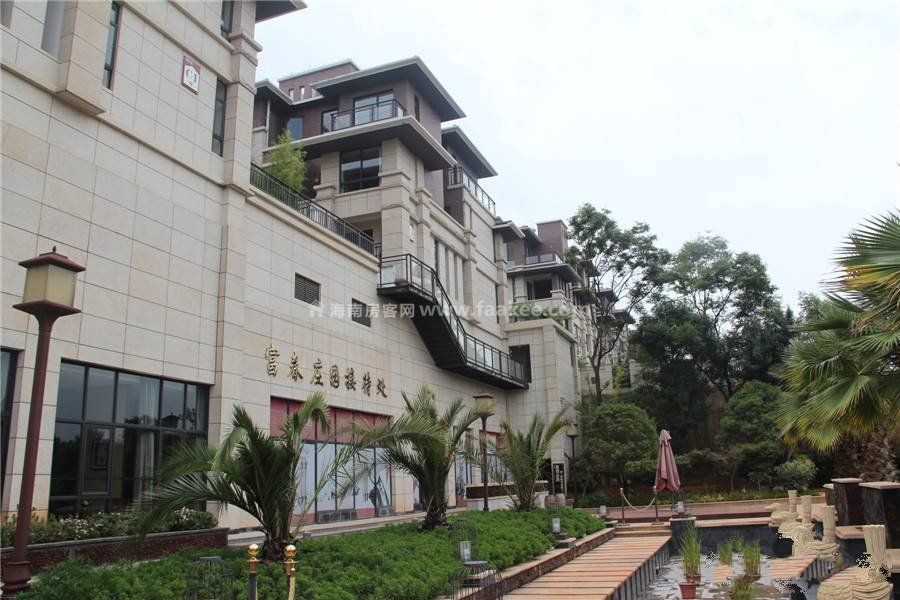 昆明富春山居在售价格约:10000元/㎡