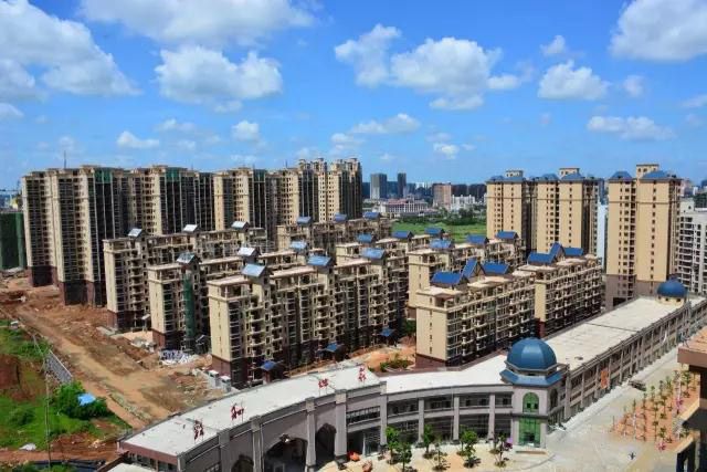 关于来海南买房 或许很多人都还一直在路上!