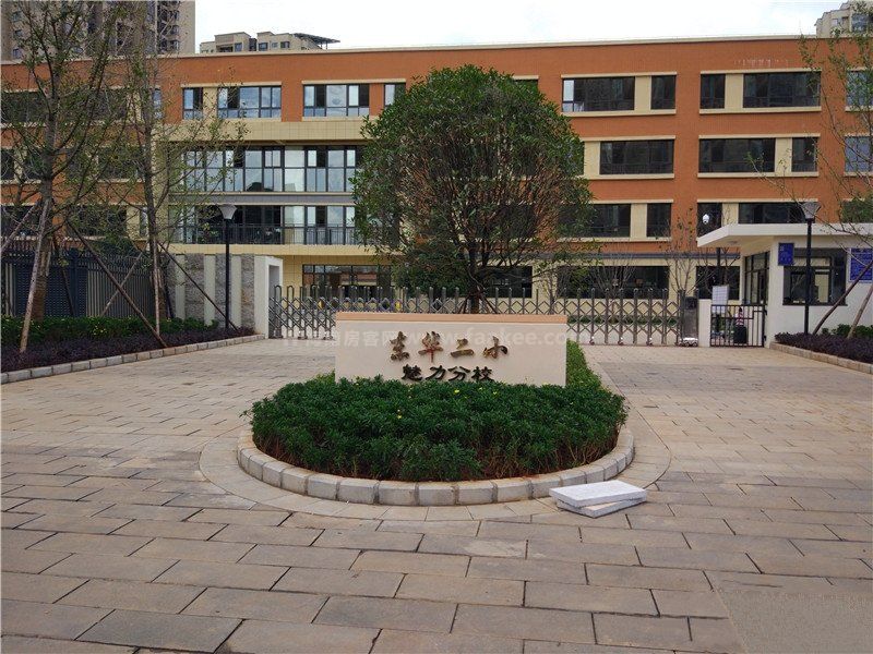 东华二小魅力分校