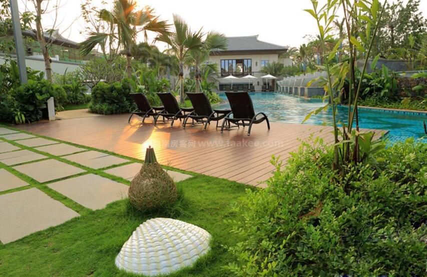 三亚仁恒海棠湾目前有别墅六房户型在售,总价约4500万/套