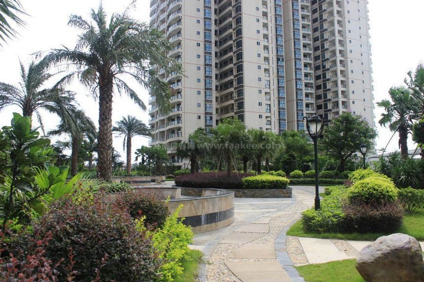 北海富丽华海御在售五房建面213㎡,单价206万/套