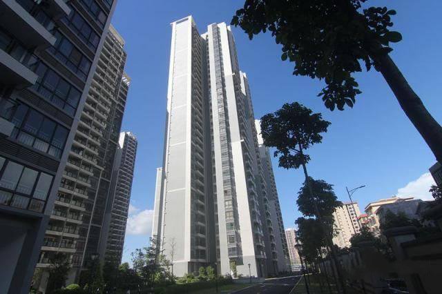 北海嘉盛名都5#,9#,15#楼已落完架 均价9500元/㎡