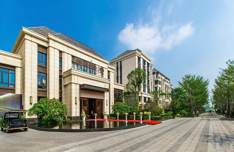 厦门 融信铂悦湾在售价格为:290万元/套起,现房.专车看房,欢迎来电!